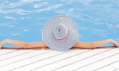 Los mejores productos para pasar un día en la piscina